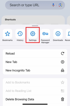 Screenshot of how to clear your cache on Chrome with iOS. 