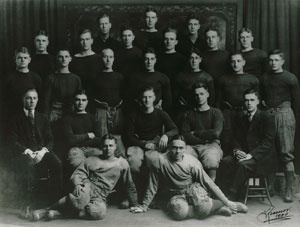 1920 Buffalo Football team photo. 
