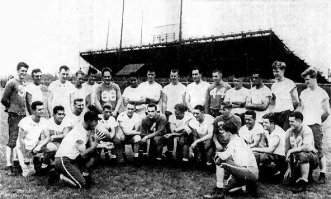 1949 Buffalo Bulls Football team photo. 