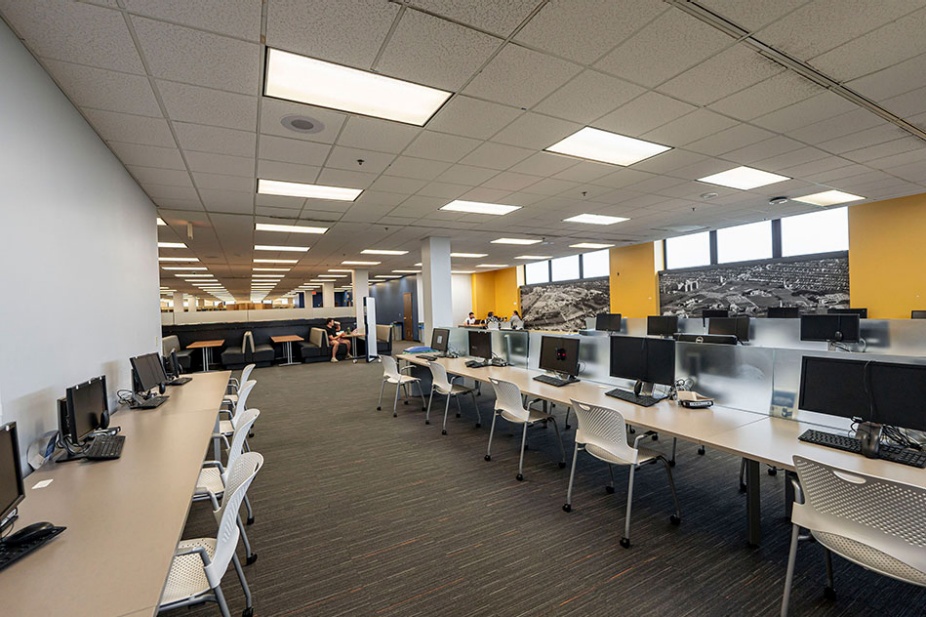 Photo of the Abbott Library third floor study area. 