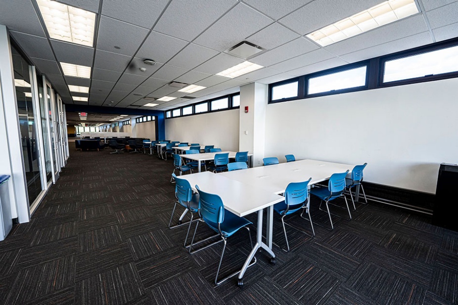 Photo of the Silverman Library East Lounge study area. 
