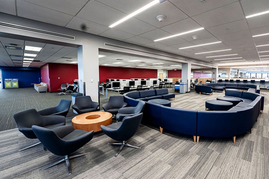 Photo of the Silverman Library third floor North Lounge. 