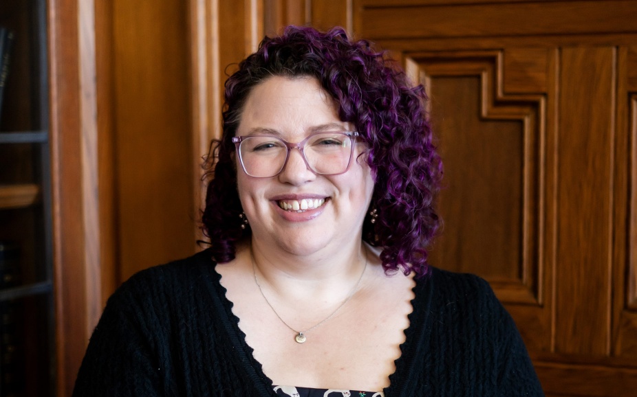 Liz Stellrecht headshot.